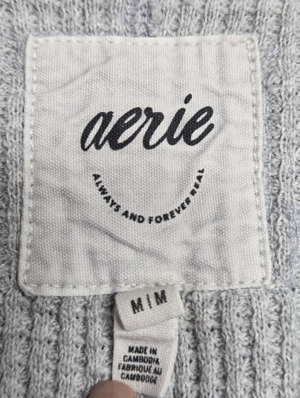aerie Light Gray Waffle-Knit V-Neck Pullover Drop Shoulder Size M - Picture 6 of 6